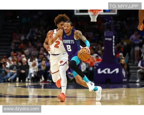 黄蜂队绝杀尼克斯瞬间回顾精彩时刻与关键球员表现分析